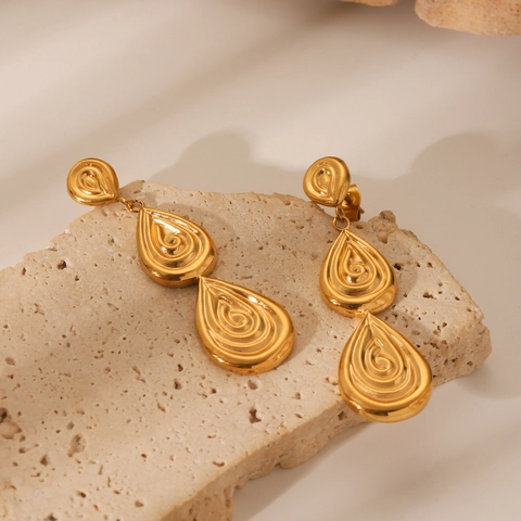 Orecchini Tripla Goccia D'acqua Placcati Oro 18K Acciaio Inossidabile Trama Spirale Rilievo Stile Retro Per Donna