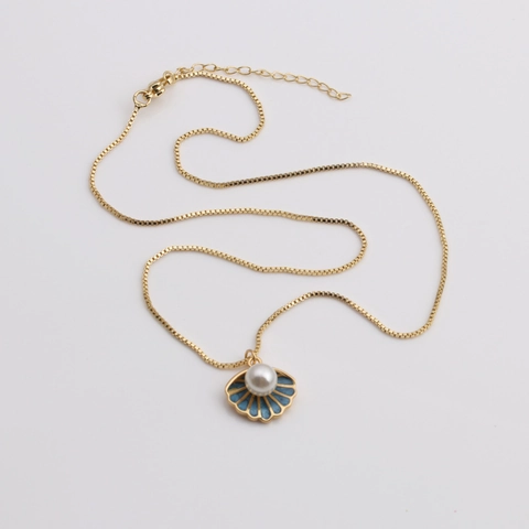 Collana Con Pendente A Conchiglia Rame Placcato Oro Vero Smalto Blu Finta Perla Artificial Catena A Scatola Gioielli Bohémien Semplici Per Donne