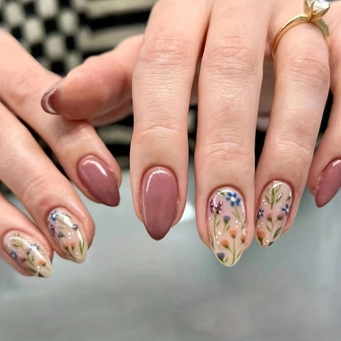 Press On Nägel Mandelform Kurz Abnehmbar Glänzend ABS Kunststoff Handbemaltes Blumenmuster Rosa Künstliche Nägel
