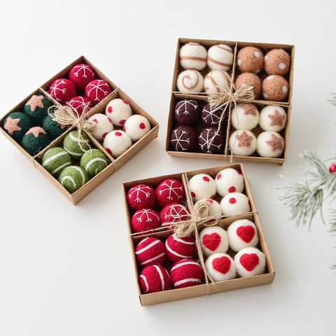 Weihnachten Wollfilz Kugeln Anhänger Handgefertigt DIY Christbaumschmuck Schneeflocke Herz Muster Mit Baumwollschnur Für Heim Party