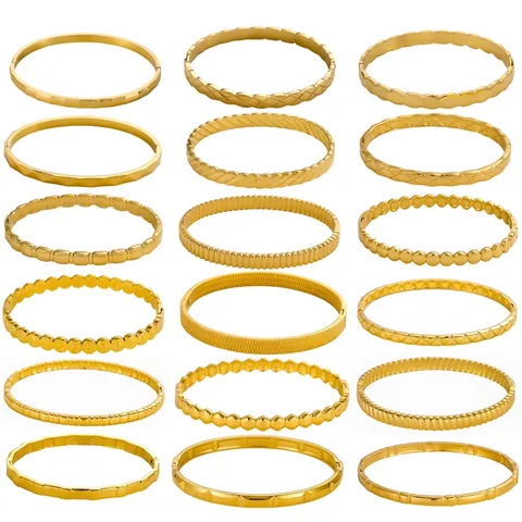 Bracciale Rigido Texturizzato In Acciaio Inossidabile Placcato Oro 18K Con Motivo Geometrico Gioielli Di Moda Per Donna