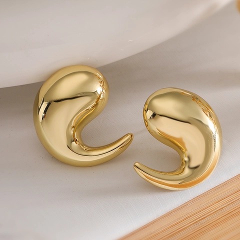 Heart Zircon Copper Drop Earrings Irregular Geometric Metal Stud Jewelry For Women Fashion Elegant INS Style Niche