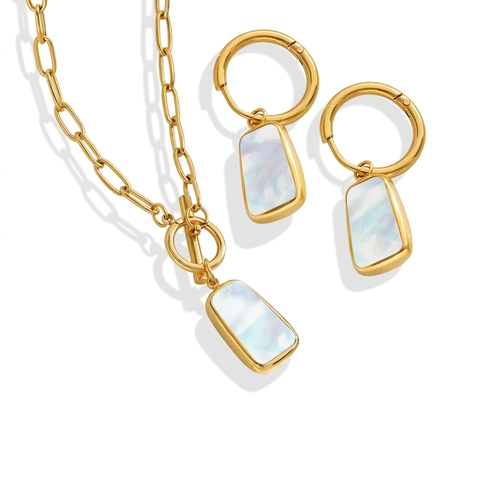 Set Di Gioielli Collana E Orecchini Con Pendente In Madreperla Rettangolare Acciaio Al Titanio Placcato Oro 18K Chiusura A T