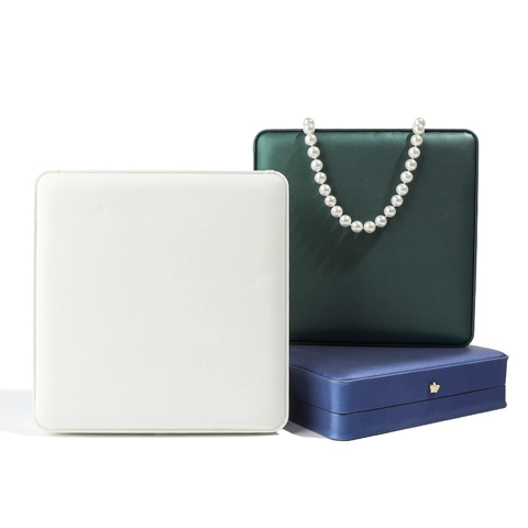 Custodia Elegante Collana Gioielli Pelle PU Con Fibbia Corona Fodera Velluto Per Künstliche Perle Regalo Display