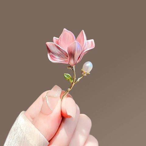 Magnolia Flower Brooch Vintage Chinese Style Alloy Enamel Pin With Faux Artificial Pearl Elegant Jewelry Gift For Women