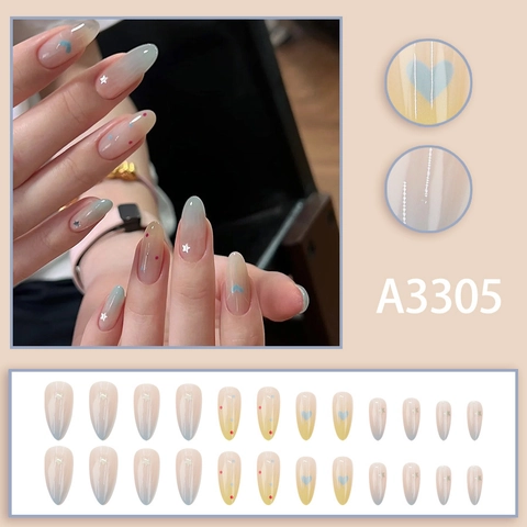 Unghie Finte Press On Sfumato Blu Cuore Stelle Paillettes Forma Mandorla Lunga Per Donne Manicure Elegante