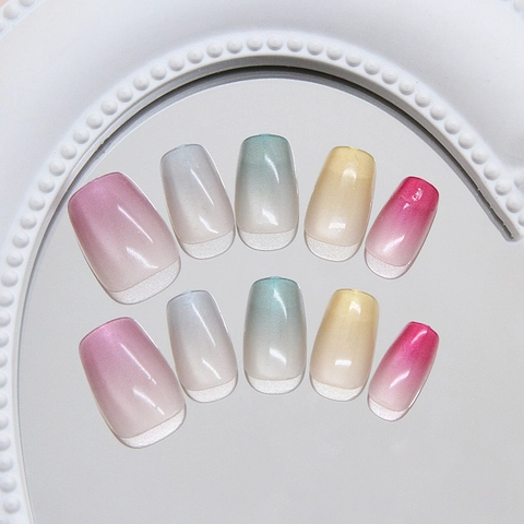 Handmade Press On Nails ABS Plastic Cat Eye Macaron Gradient Short Square Fake Nails Sweet Reusable For Women