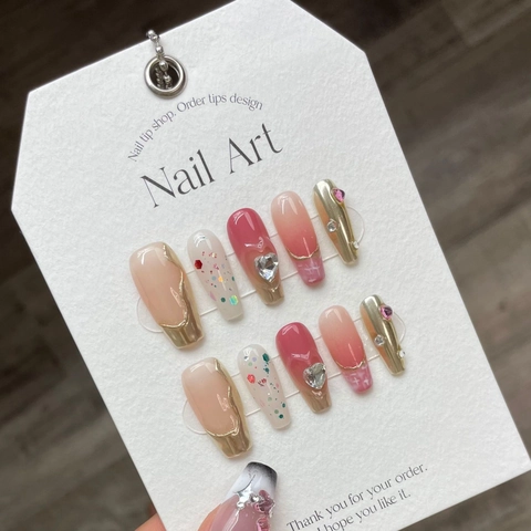 Handgemaakte Press On Nails Pruim Gradiënt Verguld Hart Strass Zoete Pittige Stijl Voor Vrouwen DIY Manicure