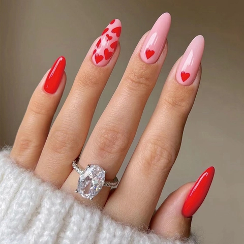 Glänzend Mandel Künstliche Nägel Rot Rosa Herz Muster Wiederverwendbar Nagelspitzen Süßer Mädchen Stil Full Cover