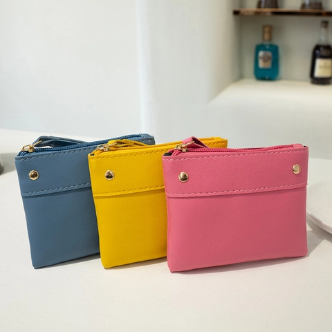 Mini Coin Purse PU Leather Litchi Pattern Small Wallet With Wristlet Strap Golden Rivets Simple Chic Pouch For Women