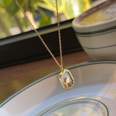Titanium Steel Rabbit Pendant Necklace White Artificial Pearl Inlay Rectangle Gold Silver Plated Fashion Jewelry For Women