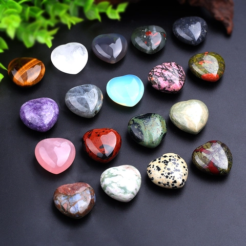 Natural Crystal Quartz Heart Ornament Polished Gemstone Healing Pocket Stone Love Carving Figurine Table Home Office Desk Decoration