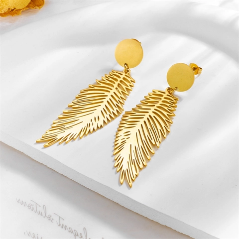 Vintage Minimalist Titanium Steel Gold Feather Pendant Long Drop Earrings For Women European Fashion Jewelry Leaf Earrings