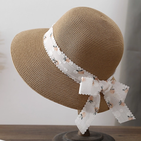 Women Wide Brim Straw Hat With Floral Lace Ribbon Bow Sweet Elegant Summer Beach Vacation Sun Protection Breathable