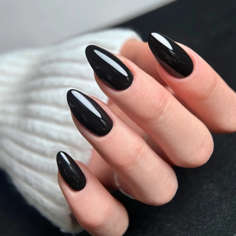 Glänzende Schwarze Press On Nägel Lange Mandelform Künstliche Fingernägel Schicker Cool Style Maniküre Für Frauen
