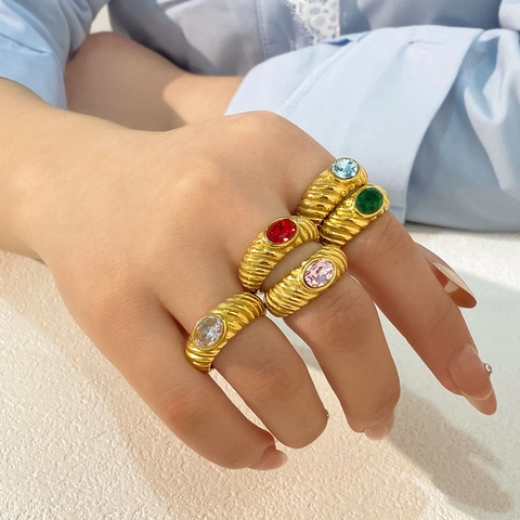 Vintage Edelstahl Ring 18K Vergoldet Ovaler Zirkonia Spiraltextur Verstellbarer Offener Finger Schmuck Für Frauen