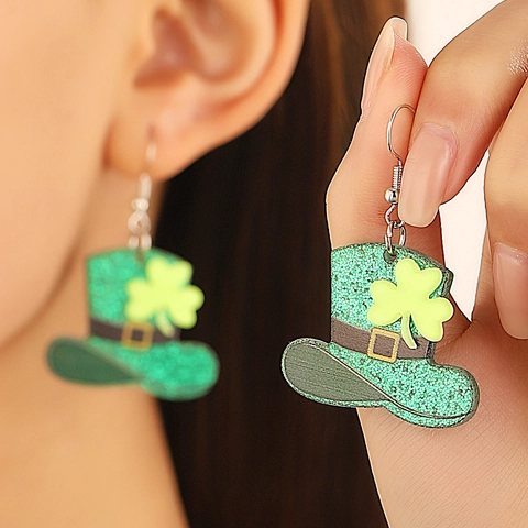 Boucles d'Oreilles Trèfle de la Saint Patrick pour Femmes Chapeau de Leprechaun Chope de Bière Gnome Paillettes Boucles d'Oreilles Pendantes Bijoux