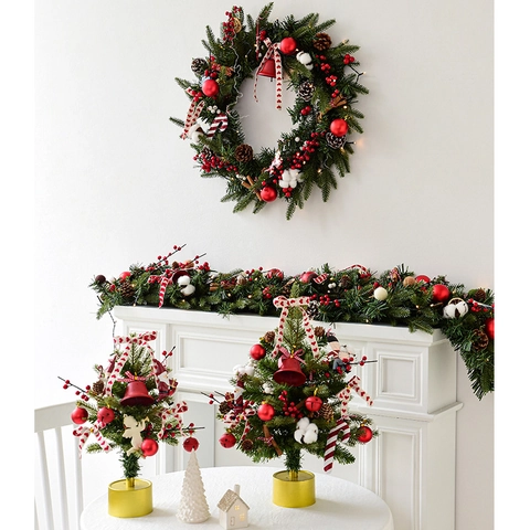 Noorse Luxe Kerstkrans Guirlande PE Bladeren Rode Bessen Dennenappels LED Verlichting Voor Open Haard Trap Decoratie