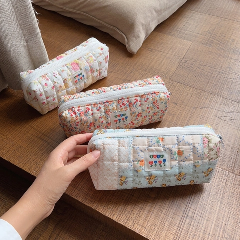 Quilted Floral Cotton Pouch Multi-functional Makeup Bag Pencil Case Sweet Fresh Zipper Organizer
