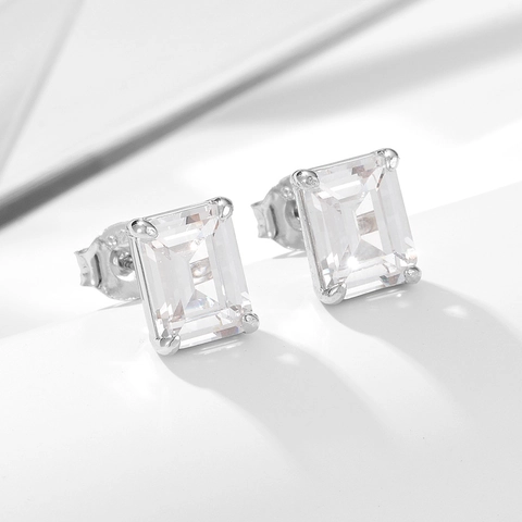 Boucles d'Oreilles Clous en Argent Sterling 925 Taille Émeraude avec Strass Carré Géométrique Bijoux de Mode Minimaliste pour Femme