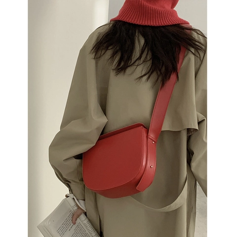 Borsa A Tracolla Da Donna In Pelle PU Borsa A Sella Mezzaluna Con Chiusura Magnetica E Tracolla Regolabile Elegante