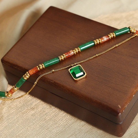 Double Layer Necklace Titanium Steel Natural Stone Cylinder Beaded Rectangular Emerald Green Glass Pendant Vintage Jewelry