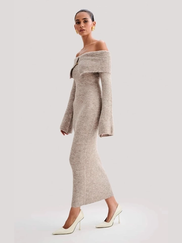 Elegant Knit Maxi Dress Women Off Shoulder Long Sleeve Ribbed Slim Fit Metal Buckle Decor Solid Color Autumn Fashion