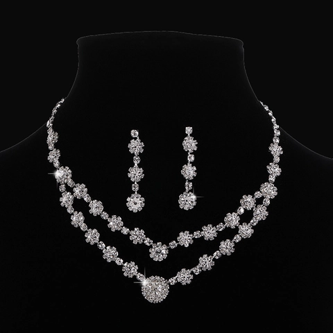 Collana e Orecchini a Fiori in Rame con Strass di Moda Europea Eleganti Accessori per Gioielli da Festa di Nozze per Donna