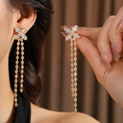 Schmetterling Quasten Ohrhänger Messing 18K Vergoldet Mit Zirkonia Und Silver Earring Post Für Damen Elegant