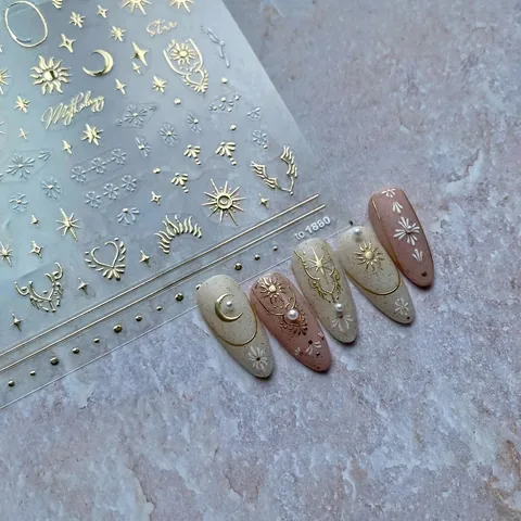 Autocollants Pour Ongles 5D Gaufré Bronzant Lune Étoile Soleil Totem Bohème Céleste Auto-Adhésifs