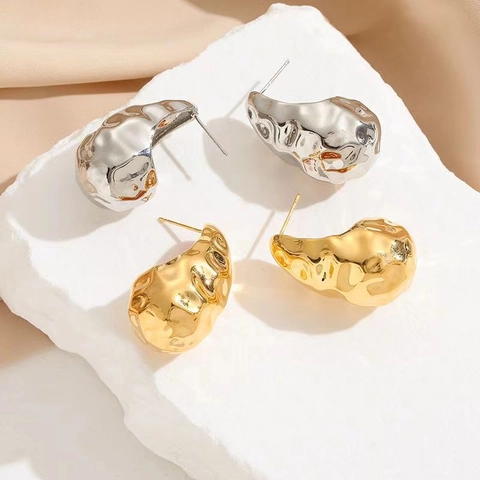 Pendientes De Gota Martillada Latón Chapado En Oro 18K Con Poste De Plata Ley 925 Estilo Lava Irregular Para Mujer
