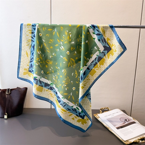 Elegant Floral Print Satiny Satin Square Scarf Polyester Retro Botanical Pattern Neck Head Scarf For Women