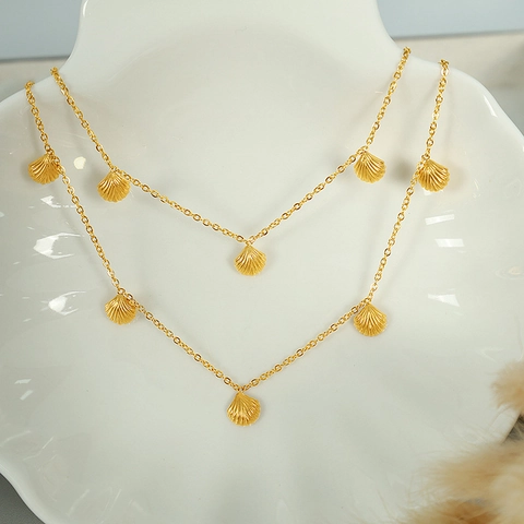 Collier Pendentif Coquillage Style Cour Française Plaqué Or 18K Acier Inoxydable Multi Charme Coquille Bijoux Élégants Femmes