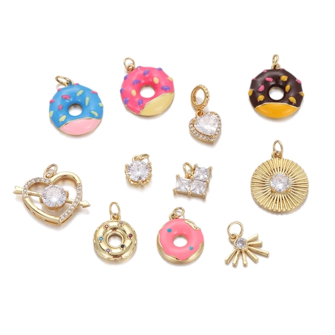 Colgante De Dona Sol Corazón Cobre Chapado En Oro Esmalte Circón DIY Accesorios De Fabricación De Joyas Para Mujeres Estilo Dulce