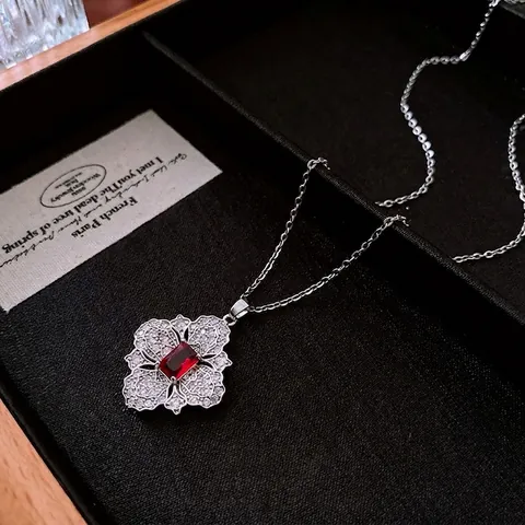Retro Floral Jewelry Necklace Earrings And Bracelet With Red Zirconia Hollow Copper Design Silver Earring Post Luxury For Women