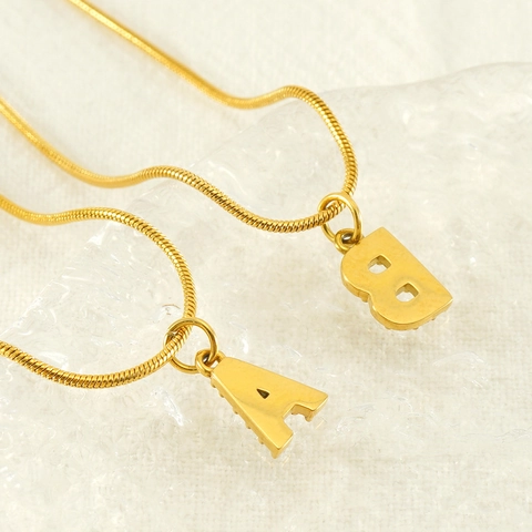 Collana Con Ciondolo Lettera Iniziale Acciaio Inossidabile Placcato Oro Strass Incastonati Catena A Serpente Per Donna
