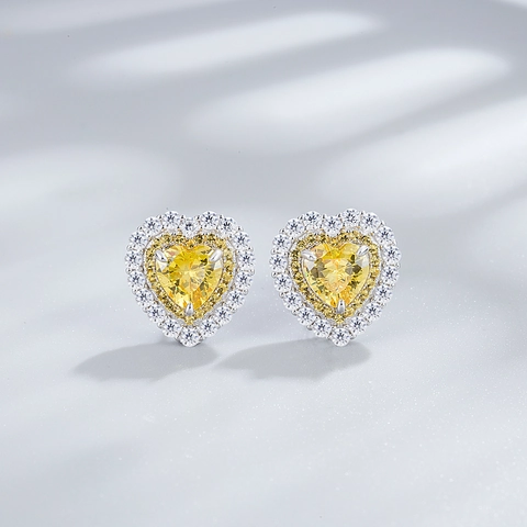 925 Sterling Silver Heart Shaped Ice Flower Cut Stud Earrings With Rhinestone Halo Elegant Fashion Jewelry For Women