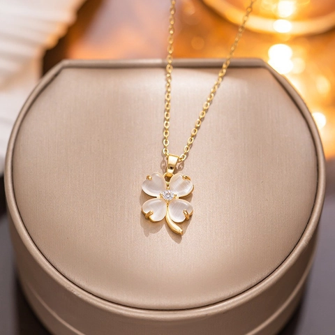 Titanium Steel Clover Pendant Necklace For Women Cat Eye Stone Heart Rhinestone Gold Rose Gold Lucky Flower Choker Jewelry