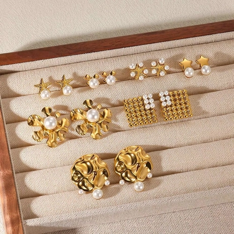 Vintage Gold Plated Alloy Stud Earrings With Imitation Artificial Pearl And Stainless Steel Earring Post Starfish Star Shape For Women