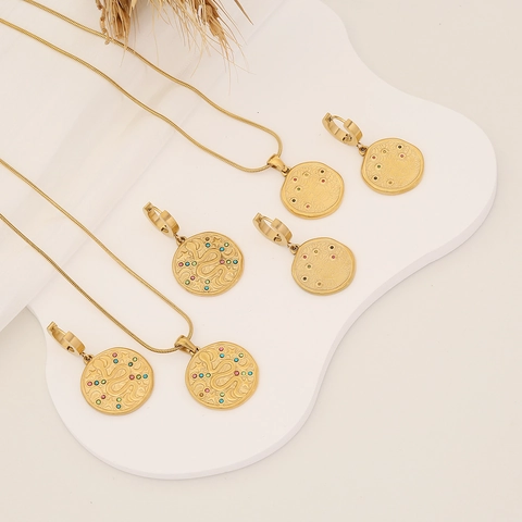 Roestvrijstalen Sieradenset Slang Medusa Ronde Hanger Ketting En Oorbellen Met Gekleurde Zirkonia Gepersonaliseerd