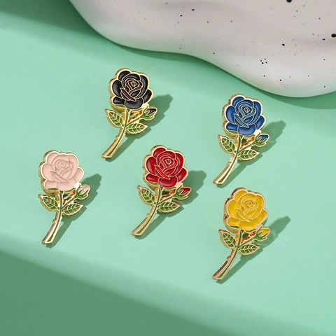 Elegante Broche de Flor de Rosa Para Mujer Metal Esmalte Alfiler Insignia Boda Día de San Valentín Joyería Accesorio Regalo Para Hombre Mujer