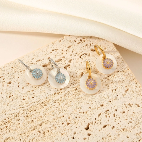 Stainless Steel Mother Of Artificial Pearl Flower Earrings French Hook Enamel Daisy Pendant Elegant Jewelry For Women