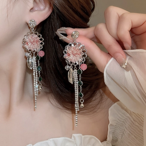 Pendientes Elegantes De Borla De Flor Y Hoja Rosa Con Diamantes De Imitación Cristal Aleación Poste De Plata