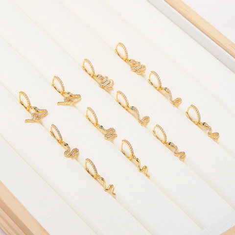 Snake Hoop Earrings Brass Micro Paved White Zircon Green Eyes Animal Shape Fashion Jewelry For Women Elegant Huggies