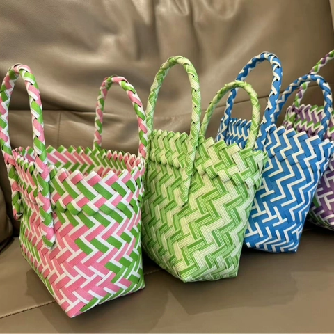 Handmade Woven Tote Bag PVC Plastic Colorful Summer Beach Basket Handbag With Large Bow Party Favors Gift For Women