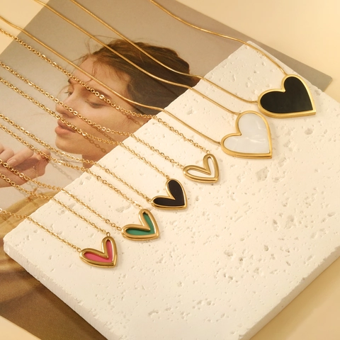Collar Con Colgante De Corazón De Acero Inoxidable Chapado En Oro Con Nácar Esmalte Moda Joyería De Cadena De Clavícula Mujeres