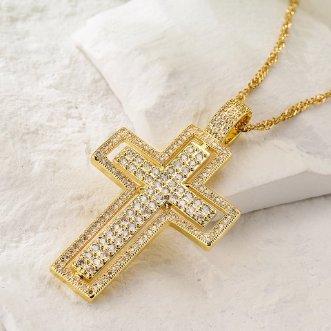 Collar Con Colgante De Cruz Cobre Chapado En Oro De 18K Circón Perla Artificial Gema Verde Barroco Vintage Joyas Para Mujeres