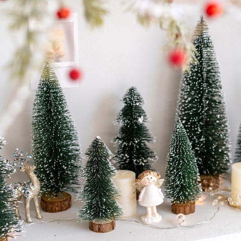 Mini Weihnachtsbaum Desktop Ornament Verschneite Kiefernnadel Mit Holzsockel Nordischer Stil Tischdekoration