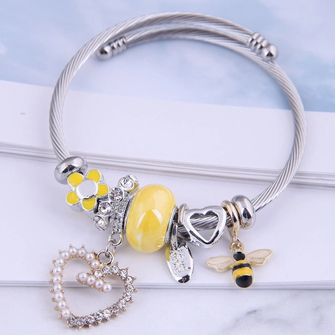 Adjustable Stainless Steel Wire Bangle Bracelet With Bee Heart Alloy Enamel Charms And Imitation Artificial Pearl Women Jewelry