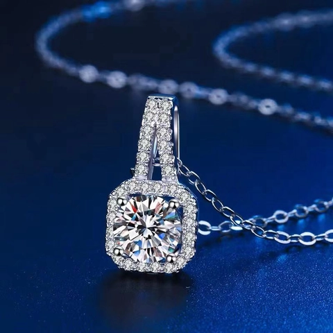 Collana Con Pendente Halo Quadrato In Rame Con Zircone Rotondo Catena Da Clavicola Gioielli Geometrici Eleganti Donna